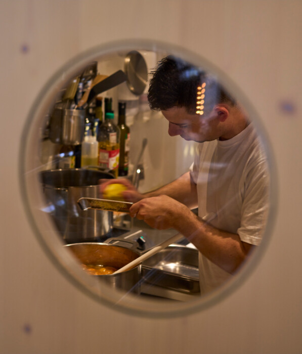 Blick in die Frühstücksküche des Hotel Henriette im Herzen Wiens