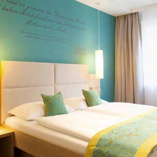 Großzügiges & individuell gestaltetes Hotelzimmer im Zentrum von Wien im Henriette Stadthotel.
