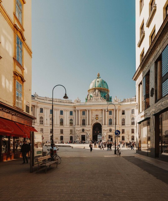 Christmas market at the Hofburg on Michaelerplatz in the Vienna city centre.