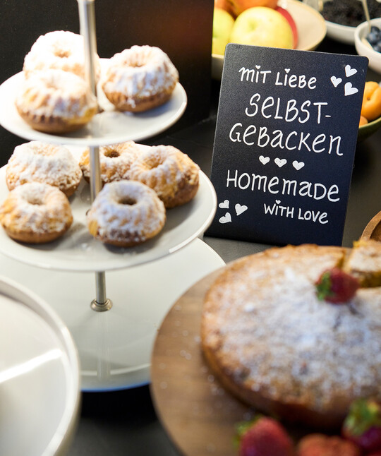 Breakfast buffet at the sustainable Hotel Henriette in the centre of Vienna.