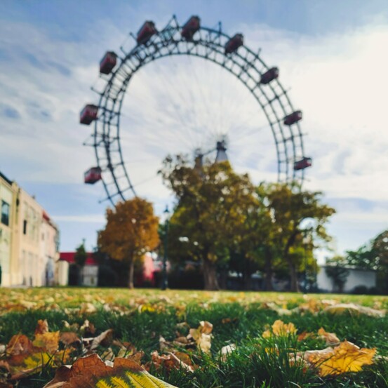Das Wiener Riesenrad - auch im Herbst eine Reise wert