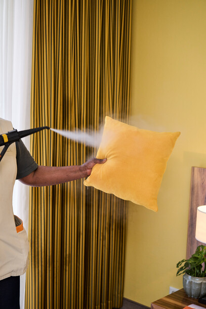 Chemical-free cleaning of the rooms in the Hotel Henriette in Vienna