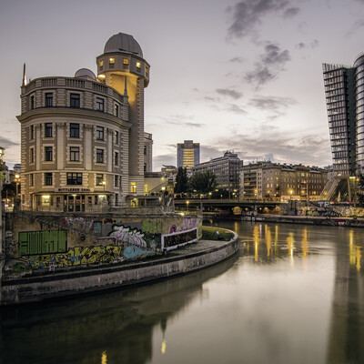 View of the Urania Observatory on Vienna's Danube Canal - an insider tip in Vienna