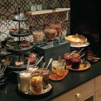 Wiener Frühstück mit Spiegelei und Paprika im gay friendly Hotel Henriette in Wien.