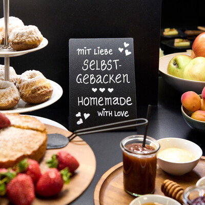Frühstücksbuffet im nachhaltigen Hotel Henriette in der Innenstadt von Wien.