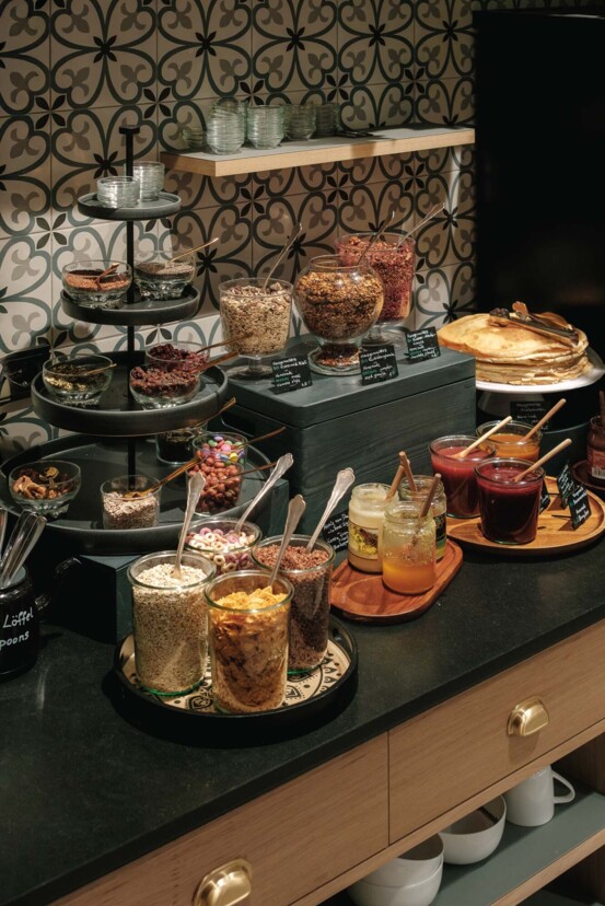 Buffet della colazione all’hotel Henriette, nel centro di Vienna.