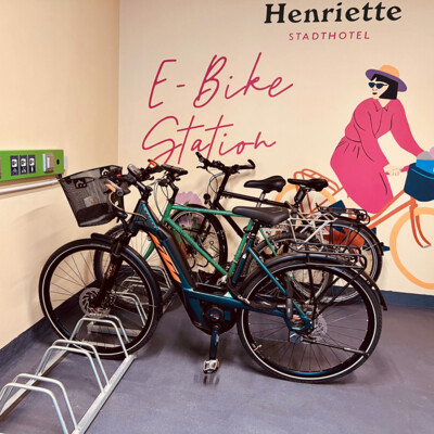 E-Bike Station im 4* Stadthotel Henriette in Wien.