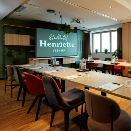 A glimpse into the seminar room at the Henriette Stadthotel Vienna.